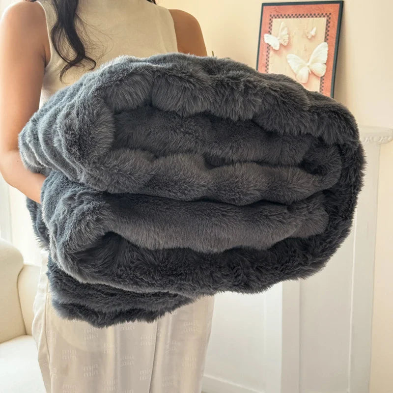 flauschdecke cosyluxe Rueckansicht – Eloramode