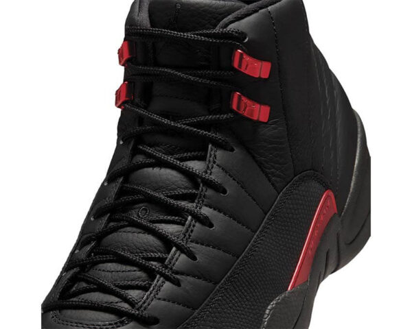 Air Jordan 12 Retro „Bloodline“